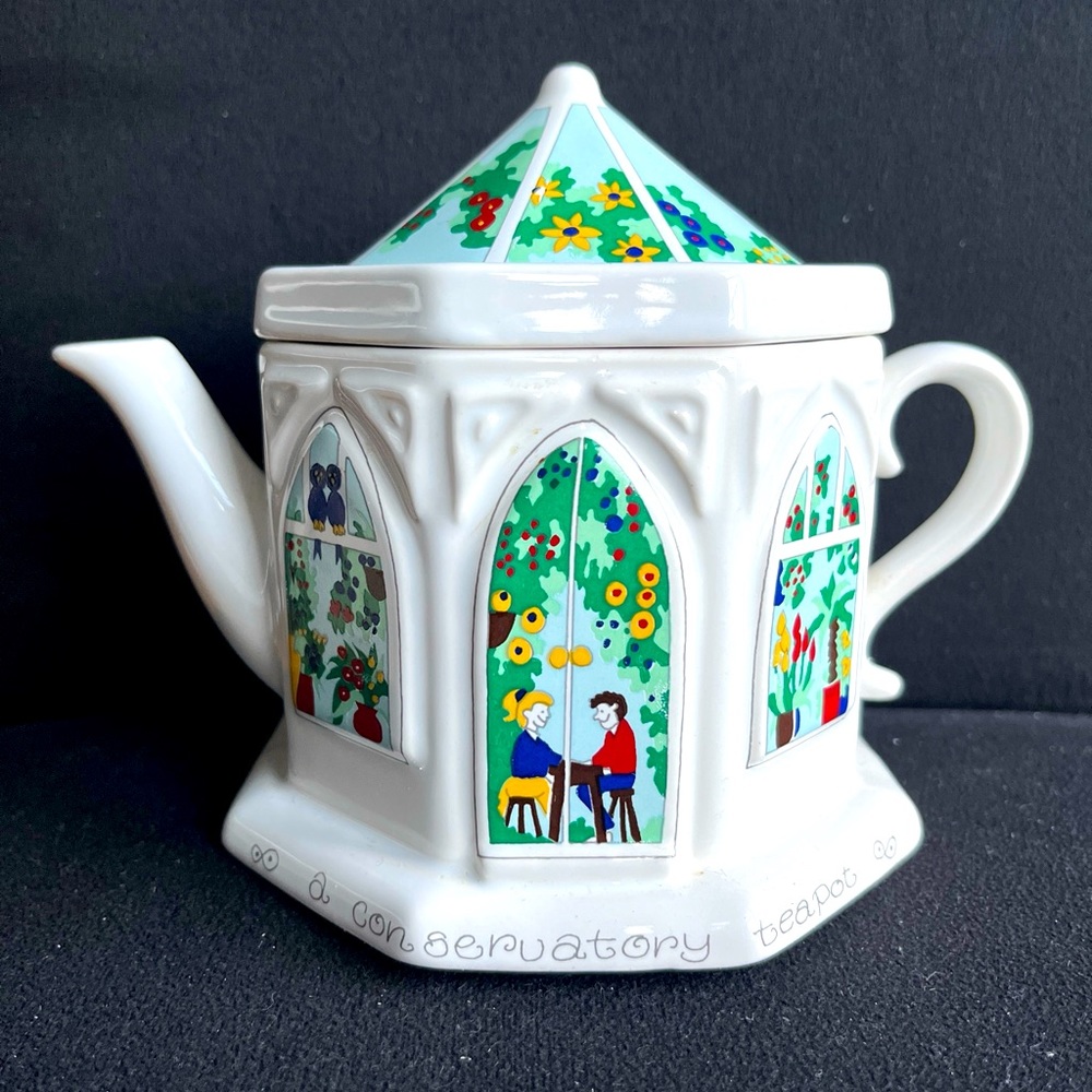VTG English Tea Pot